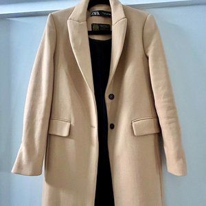 Zara: Manteco, wool coat